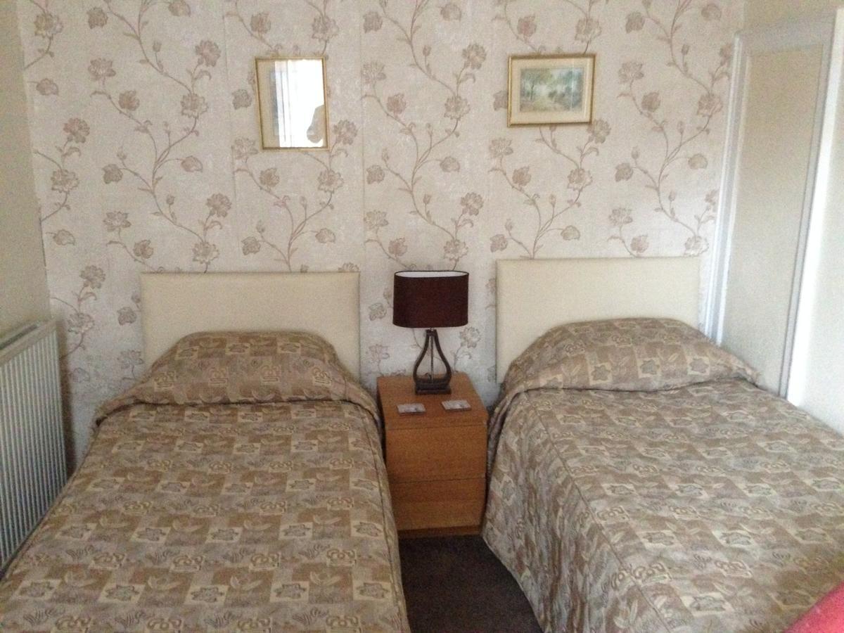 Morven Guest House Galashiels Esterno foto